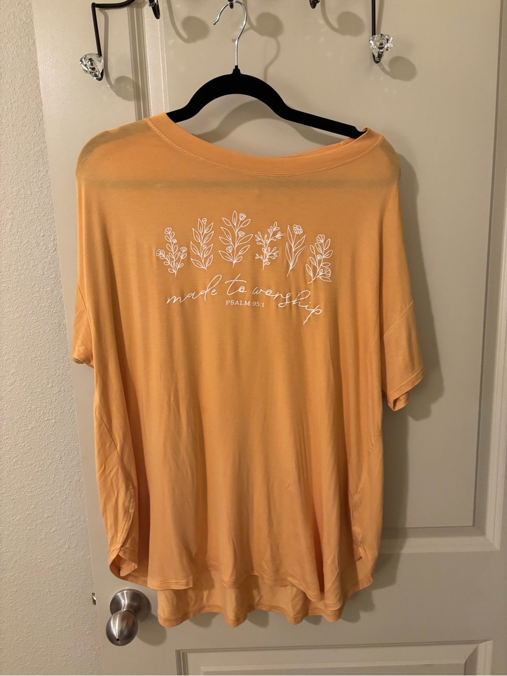 Made to Worship Women's Short Sleeve T Shirt XXL EUC Thanksgiving Scripture